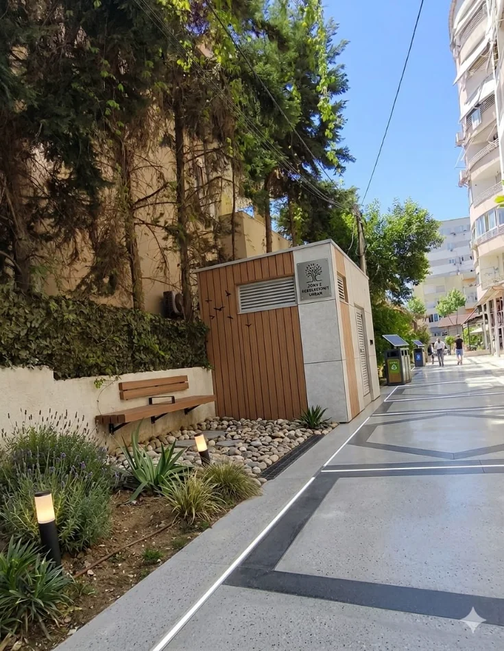 Tirane, jepet me qera dyqan Kati 0, 35 m² 350 € (Rruga Muzakët)