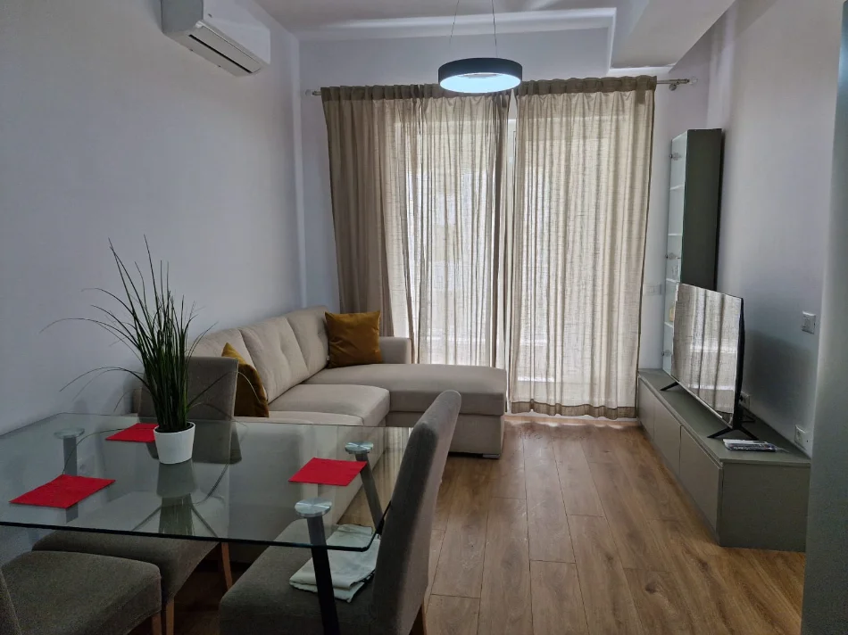 Tirane, jap me qera apartament 1+1+Ballkon Kati 6, 61 m² 449 € (Pasho Hysa, Kaimi)