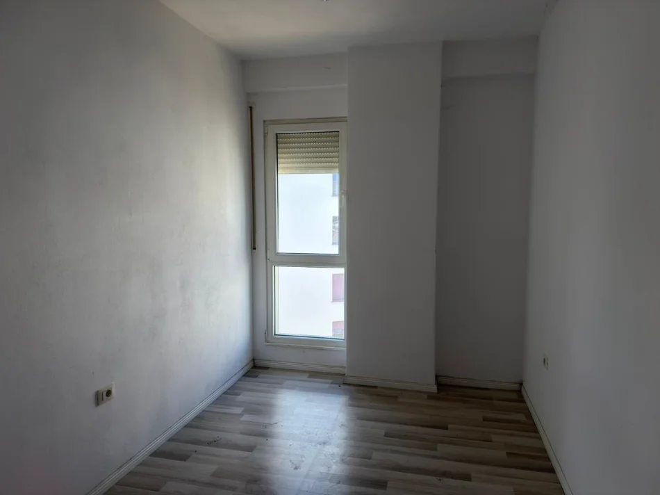 Tirane, shitet apartament 3+1 Kati 6, 123 m² 200.000 € (Pasho Hysa)