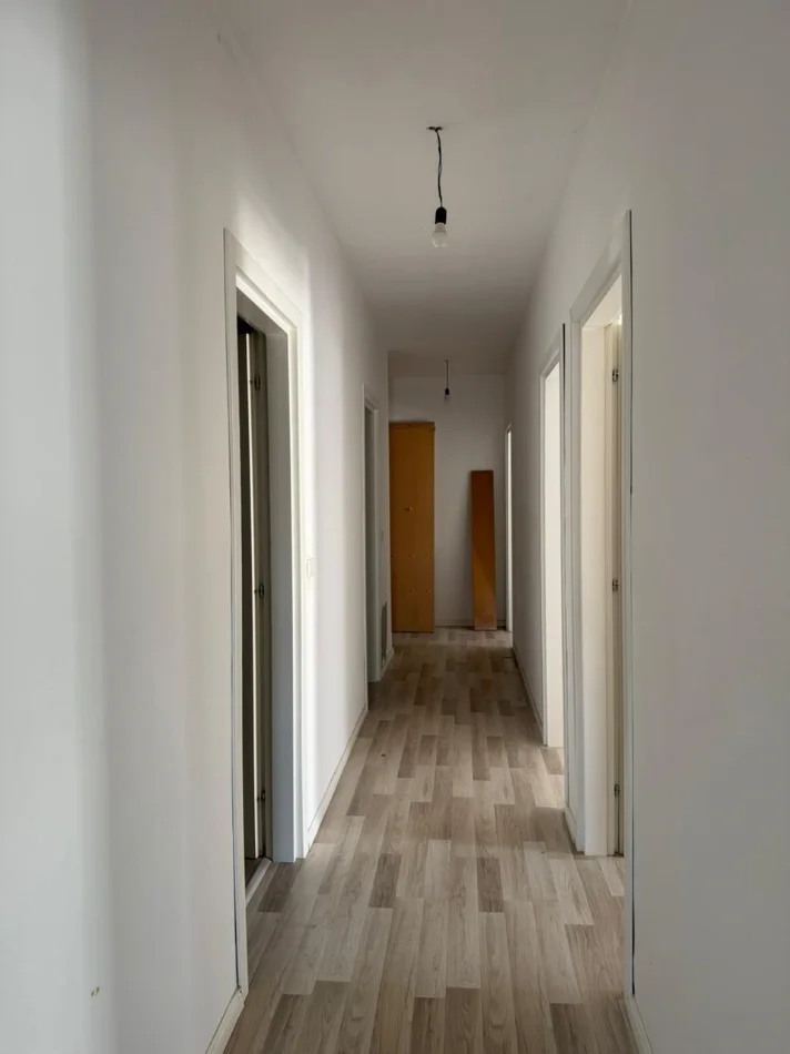 Tirane, shitet apartament 3+1 Kati 6, 123 m² 200.000 € (Pasho Hysa)