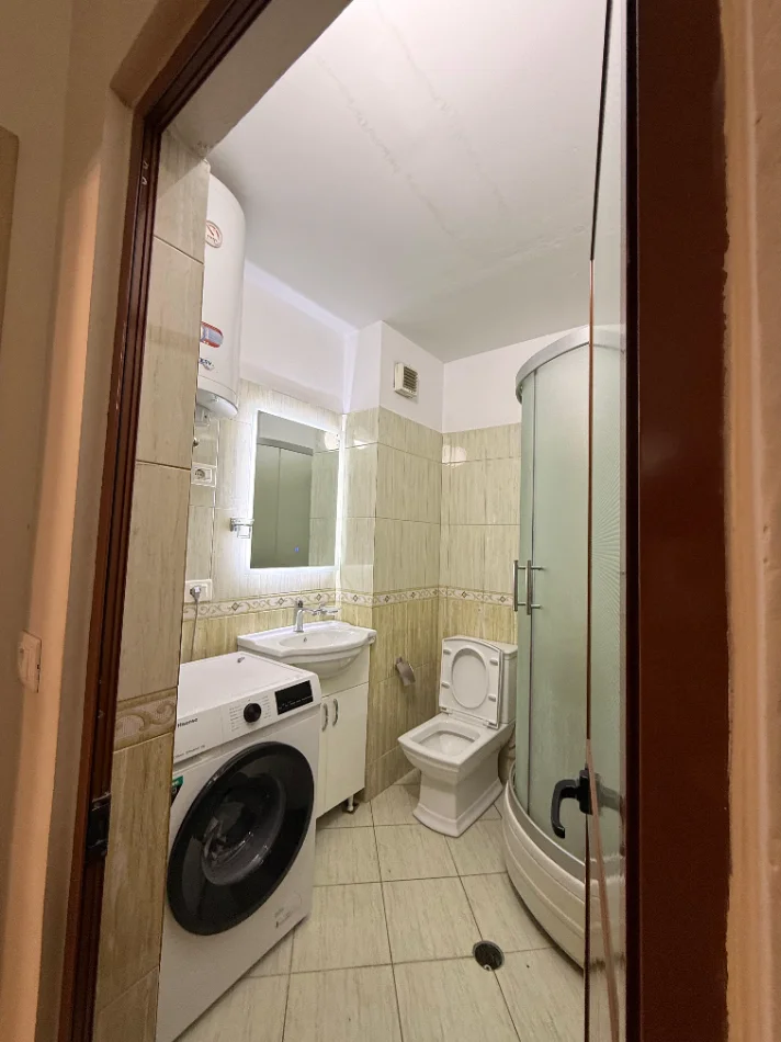 Tirane, shes apartament 1+1+Aneks+Ballkon , 64 m² 135.000 € 