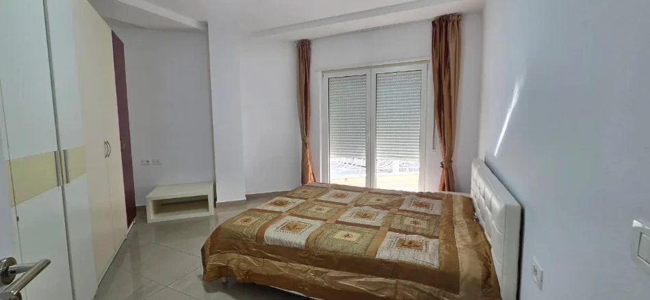 Tirane, shitet apartament 1+1+Ballkon Kati 3, 65 m² 117.900 € (Rezidenca kodra e diellit)