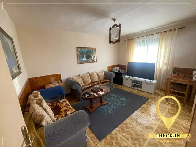 Tirane, shitet apartament 2+1+Aneks+Ballkon Kati 3, 73 m² 130.000 € (Rruga Sali Dobrani)