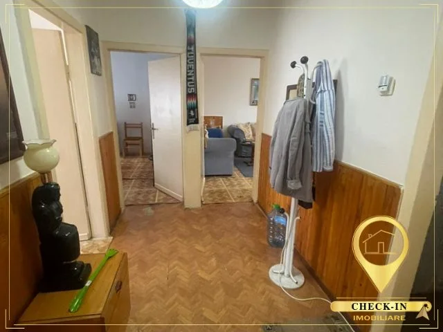 Tirane, shitet apartament 2+1+Aneks+Ballkon Kati 3, 73 m² 130.000 € (Rruga Sali Dobrani)