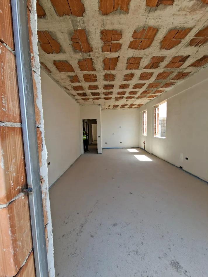 Dhermi - Palase, shitet apartament 2+1+Ballkon Kati 2, 116 m² 460.000 € (DRIMADHE)