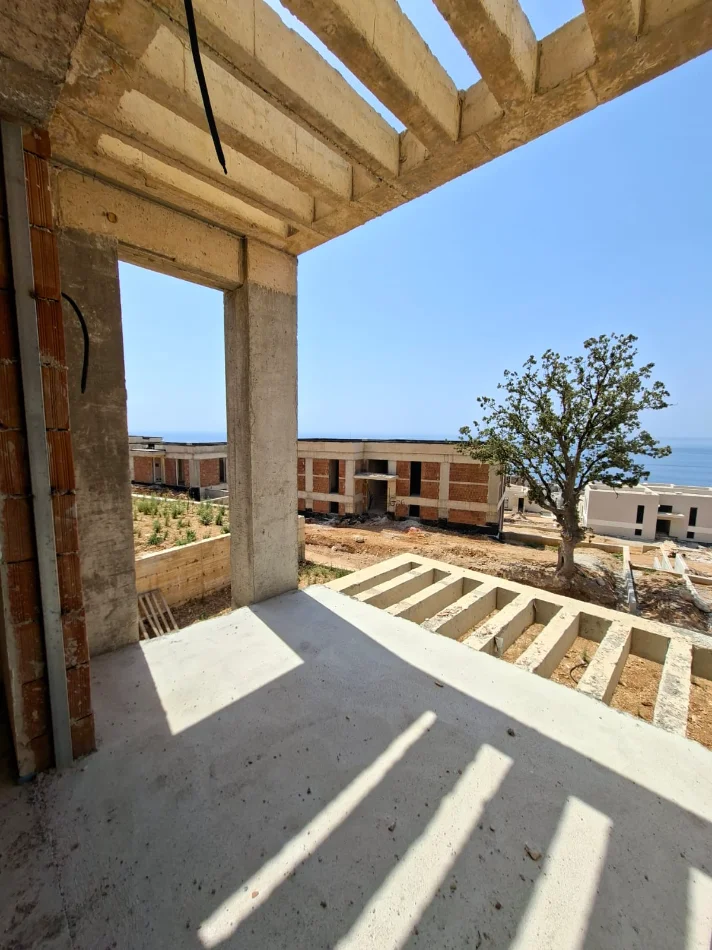 Dhermi - Palase, shitet apartament 2+1+Ballkon Kati 2, 116 m² 460.000 € (DRIMADHE)