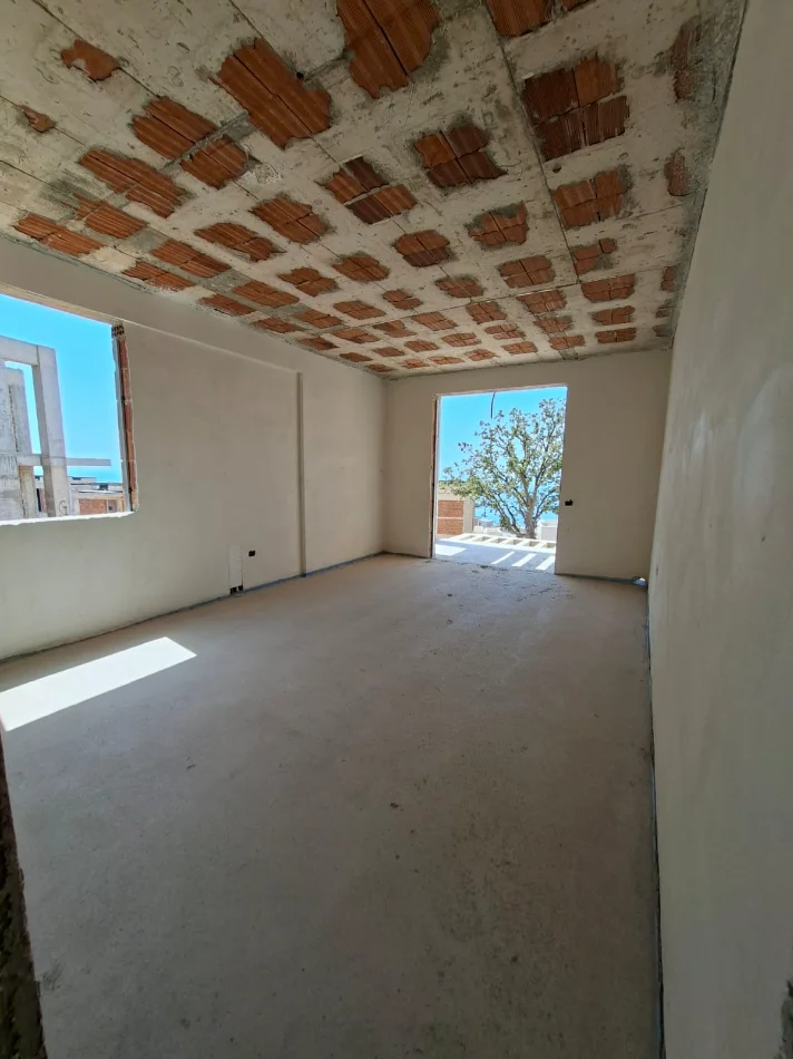 Dhermi - Palase, shitet apartament 2+1+Ballkon Kati 2, 116 m² 460.000 € (DRIMADHE)