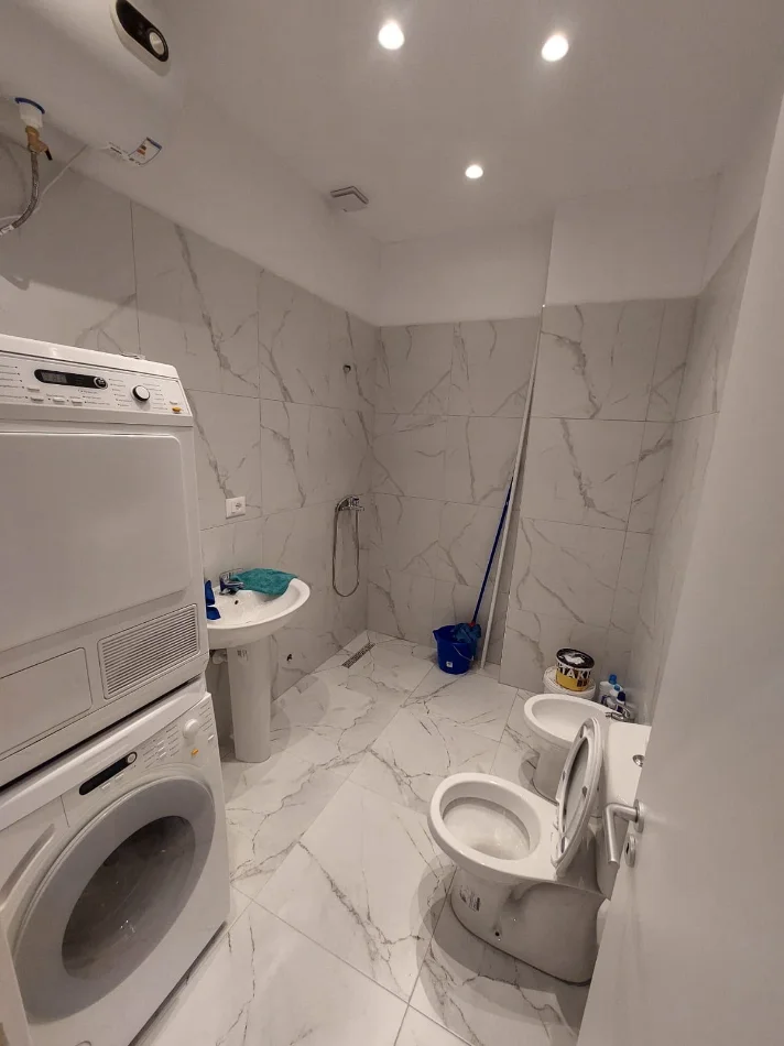 Tirane, shitet apartament 1+1 Kati 0, 57 m² 130.000 € (Kodra e Diellit)