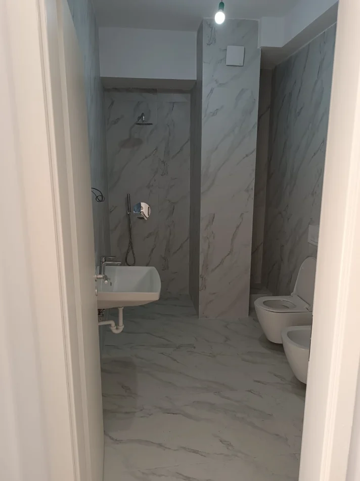 Tirane, jepet me qera garsonier Kati 0, 47 m² 263 € (Pasho Hysa, Kaimi)