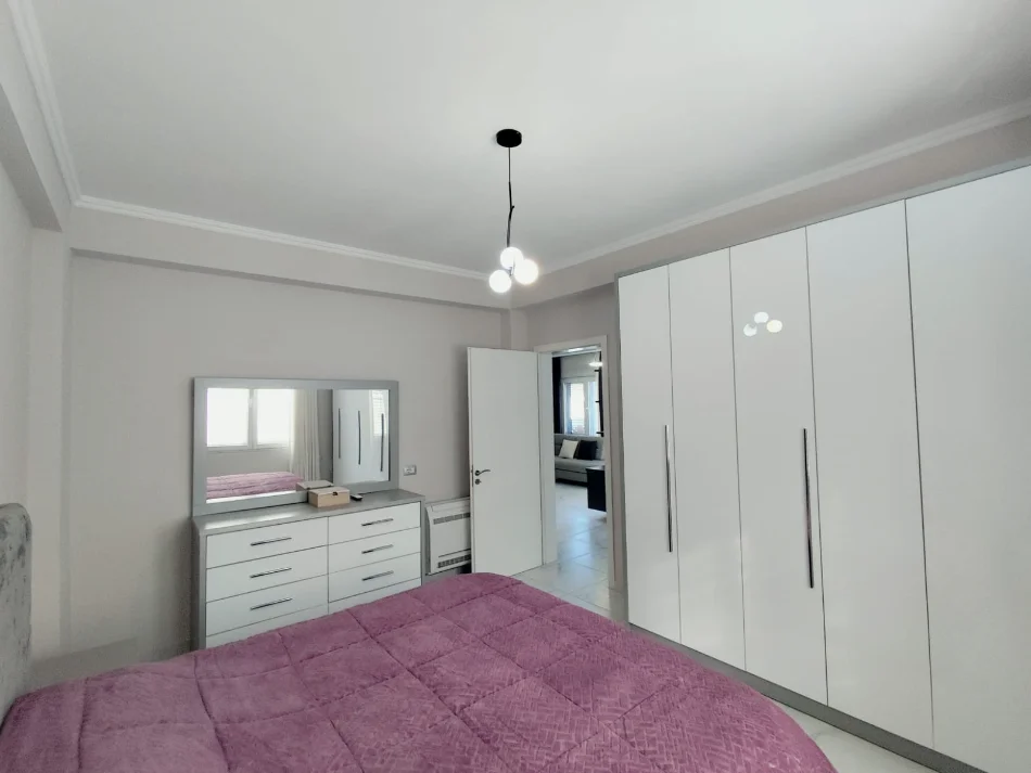 Jepet me Qira Apartamenti- Selite