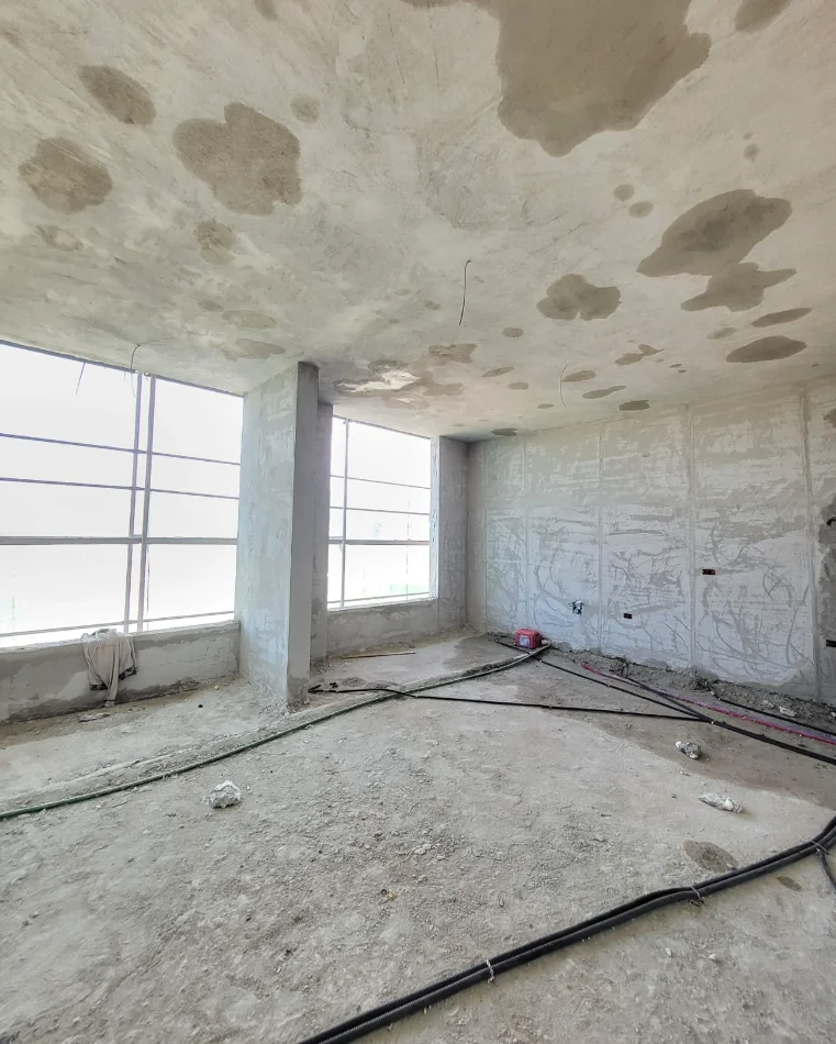 Tirane, shitet apartament 2+1+Ballkon Kati 3, 116 m² 180.000 € (Bulevardi I ri)