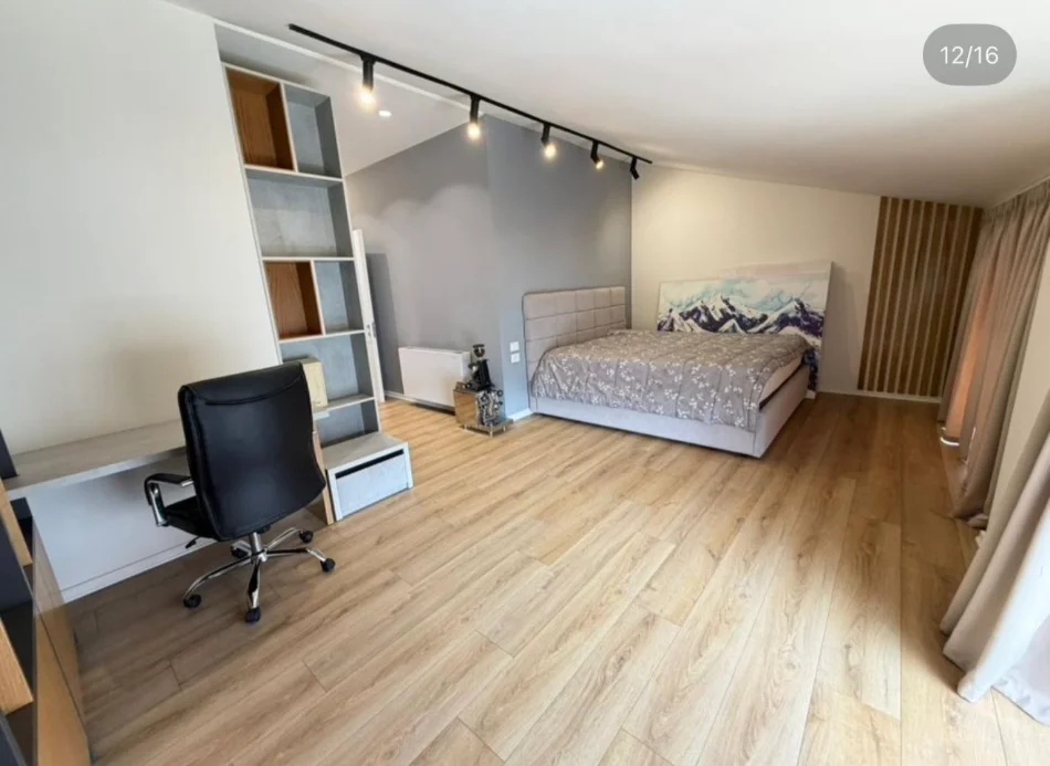Tirane, jepet me qera apartament 2+1 Kati 3, 250 m² 1.100 € (TEG)