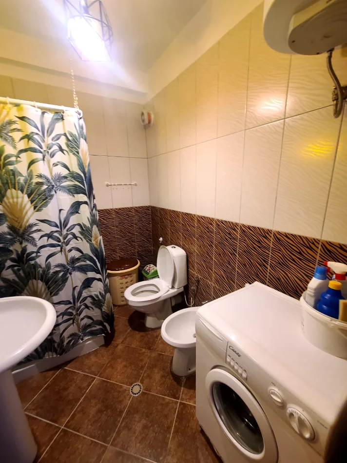Tirane, jepet me qera apartament 1+1 Kati 3, 1 m² 311 € (Rruga Thoma Koxhaj)
