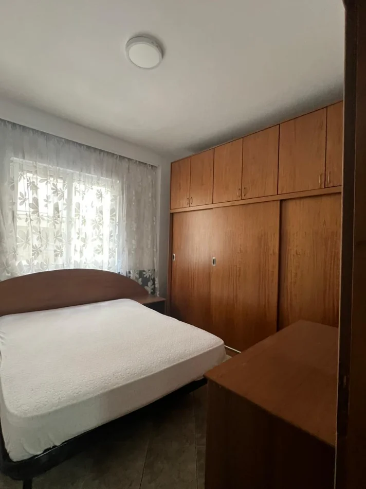 Jepet me qera 3+1 tek Kodra e Diellit