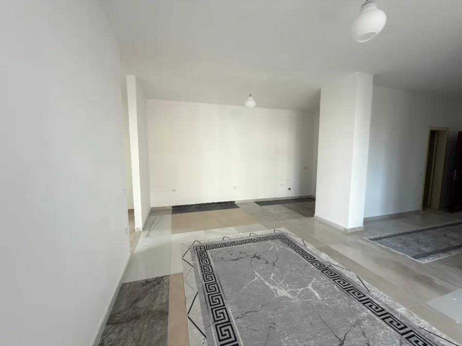 Tirane, shitet apartament 2+1+Ballkon Kati 2, 115 m² 134.001 € 