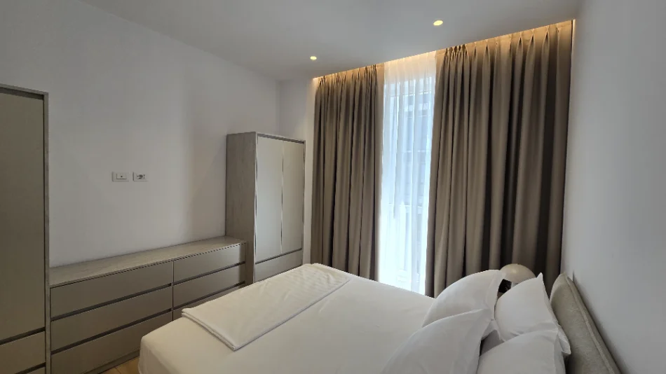 Tirane, jepet me qera apartament Kati 2, 76 m² 1.010 €