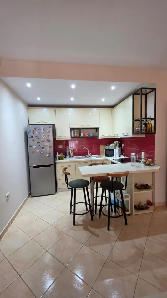 Tirane, shitet apartament 1+1+Aneks+Ballkon Kati 7, 71 m² 