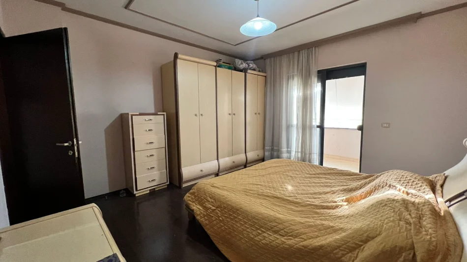 Tirane, shitet apartament , 113 m² 250.000 € 