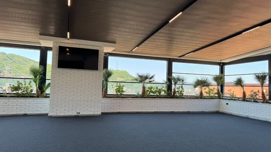 Tirane, shitet , 328 m² 