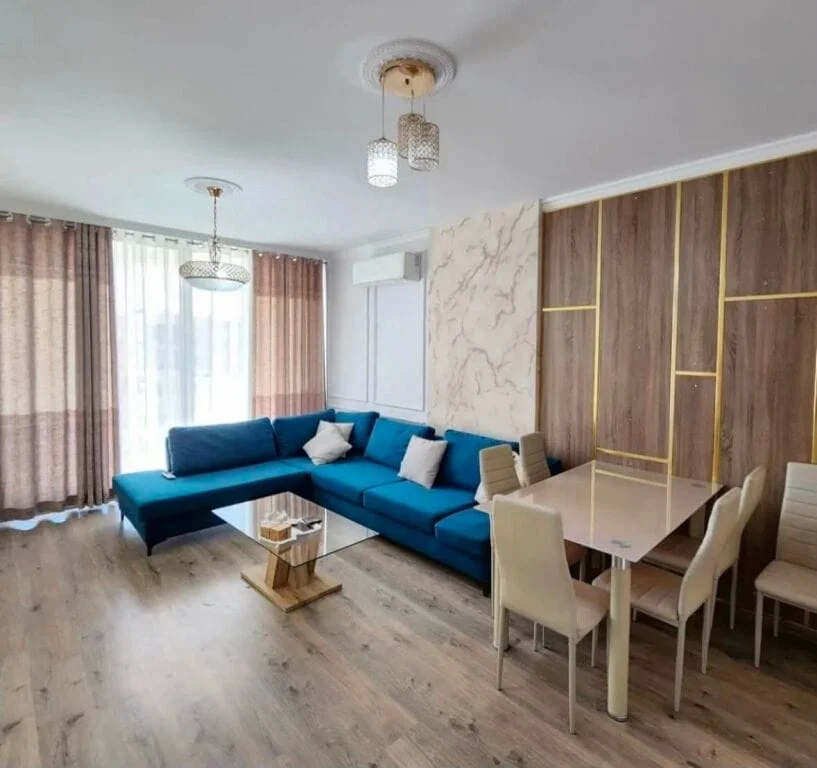 Tirane, jap me qera apartament 2+1 Kati 3, 120 m² 700 € (Don bosko)