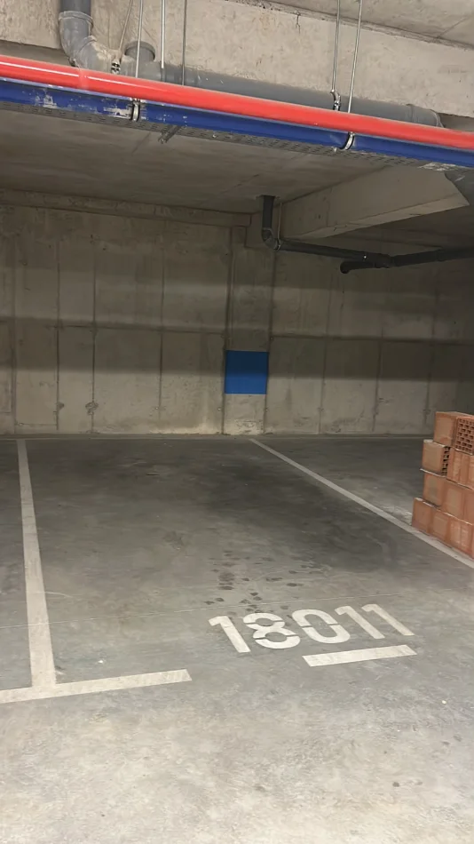 Tirane, shitet garazh | post parkimi Kati -1, 34 m² (Rruga muhamet deliu)