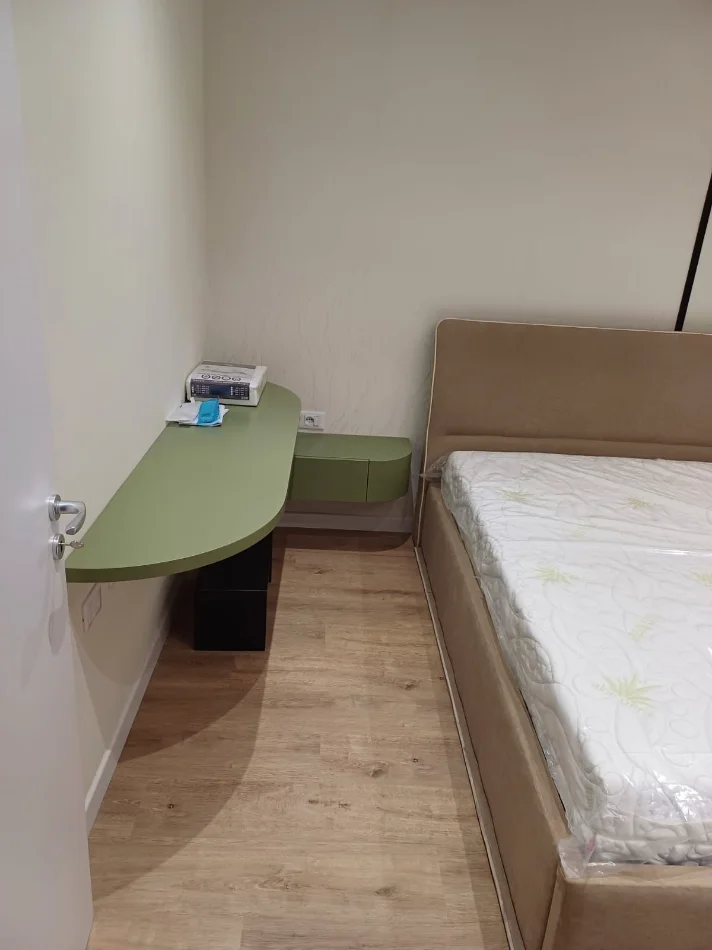 Tirane, shitet apartament , 57 m² 