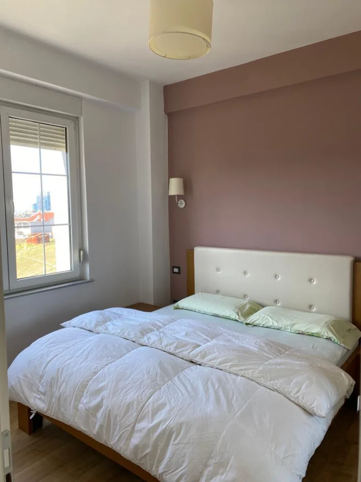 Tirane, shitet apartament 2+1+Ballkon Kati 4, 102 m² 156900 € Mbi QYTET studenti