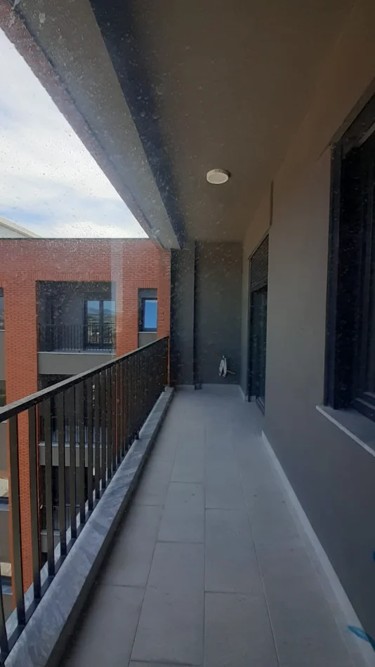 Tirane, shitet apartament 1+1 Kati 8, 6.500.000 € 
