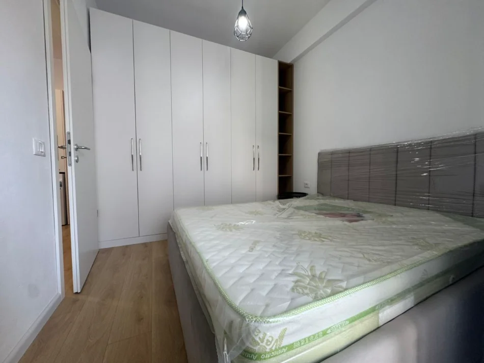 Tirane, jap me qera apartament 1+1+Ballkon Kati 6, 48 m² 400 € (Pasho Hysa)