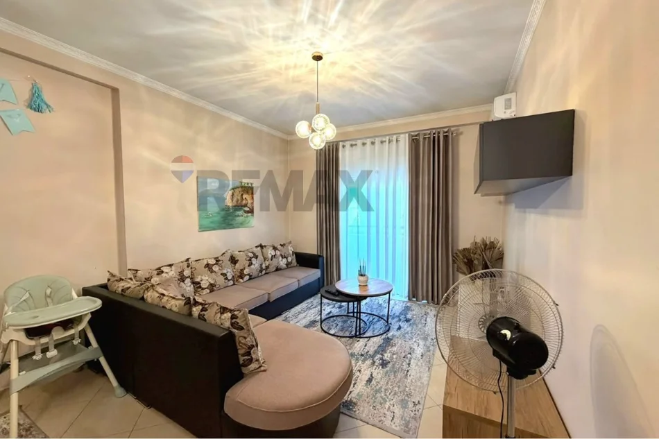 Tirane, shes apartament 2+1+Ballkon Kati 2, 100 m² 133.000 € (Univers sity)