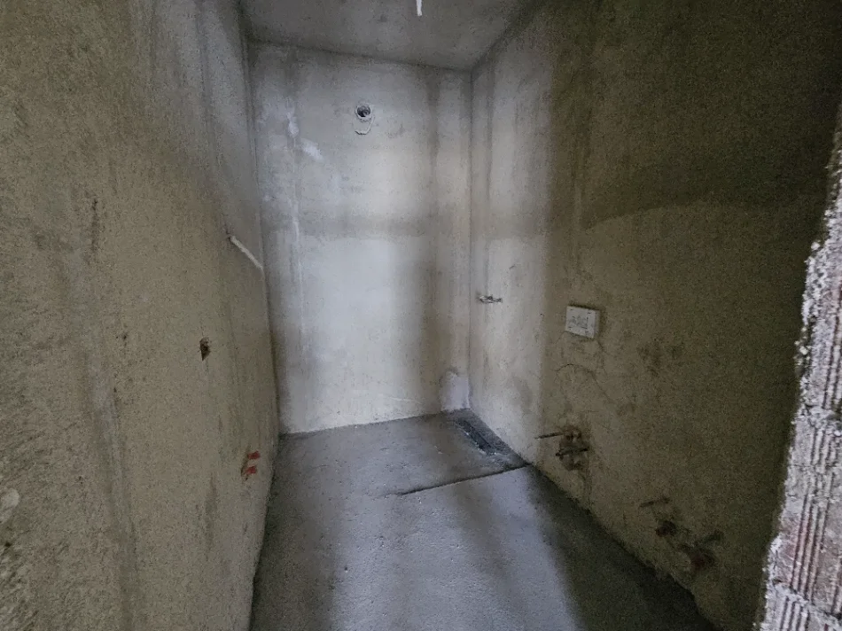 Tirane, shitet apartament 2+1+Aneks+Ballkon Kati 6, 93 m² 125.000 € (Univers City)