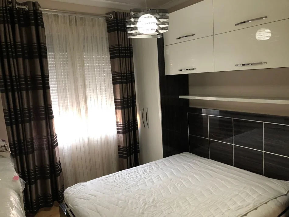 Tirane, shitet Vile , 224 m² 500.000 € 