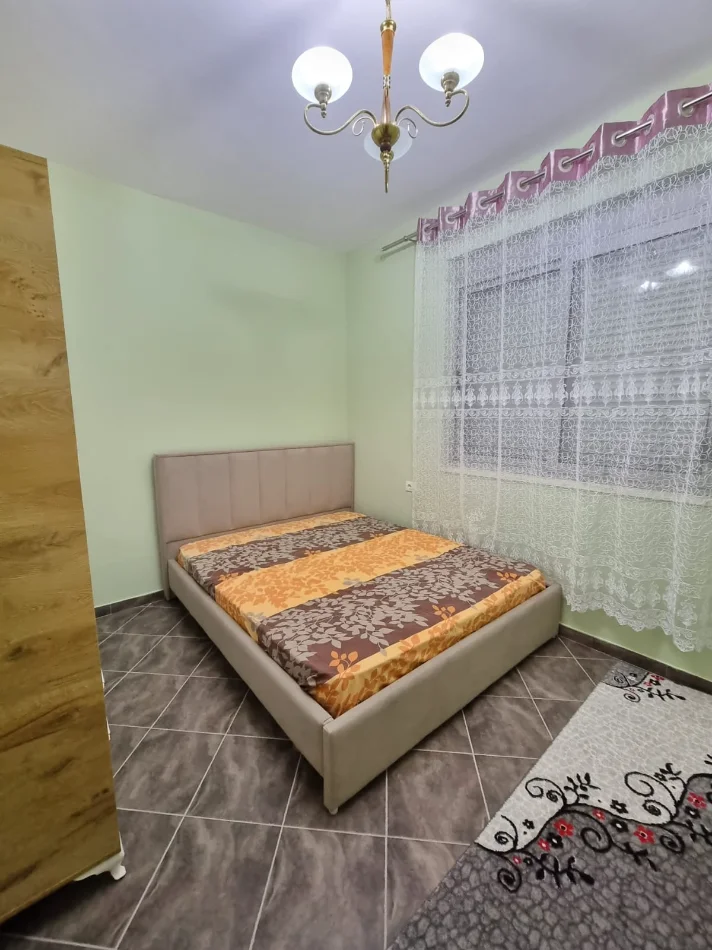 Tirane, shitet apartament 1+1 Kati 2, 42 m² 97.000 € (Rruga e Ullishtes)