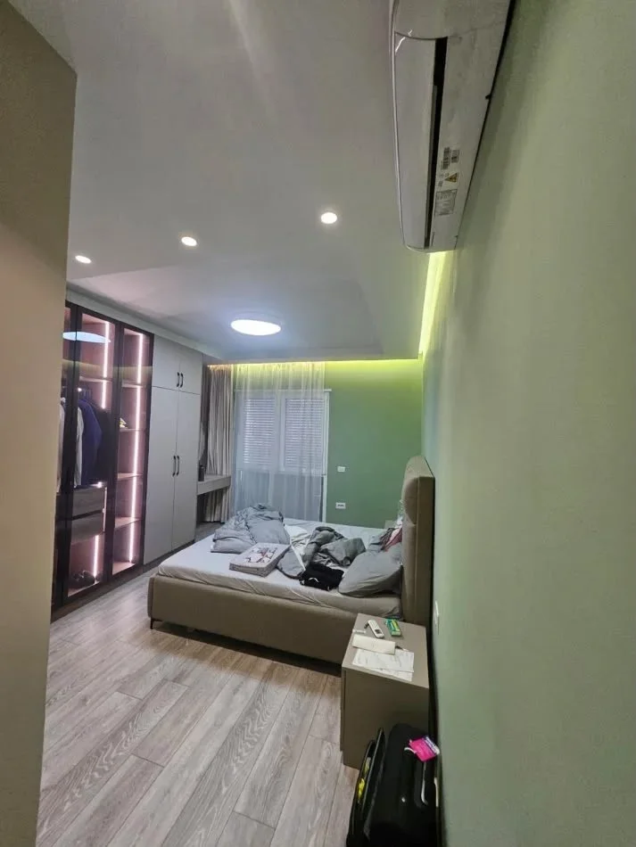 Tirane, jepet me qera apartament 2+1+Aneks+Ballkon , 91 m² 700 € (Rruga Dritan Hoxha)
