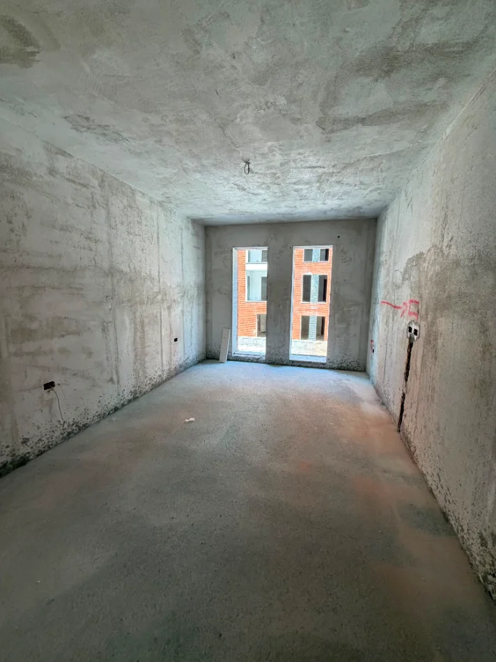 Tirane, shitet apartament 2+1+Ballkon Kati 2, 110 m² 110.450 € (Paskuqan)