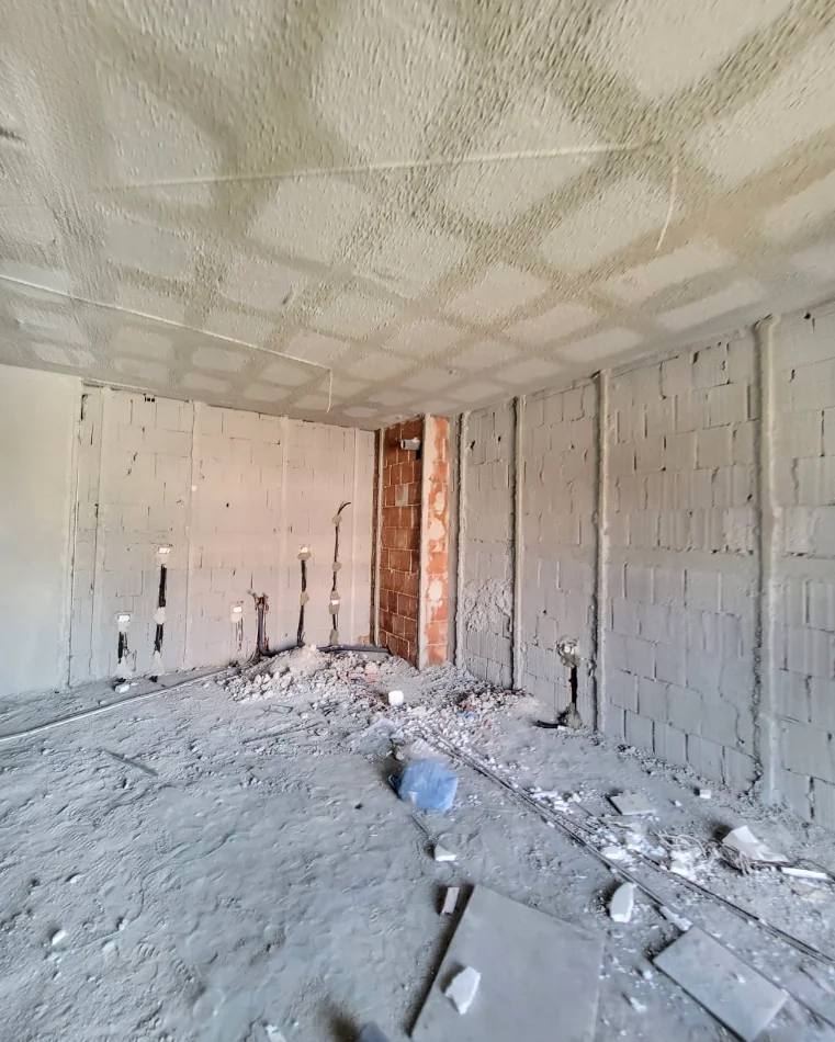 Tirane, shitet apartament 2+1+Aneks+Ballkon Kati 4, 97 m² 97.850 € (Paskuqan)