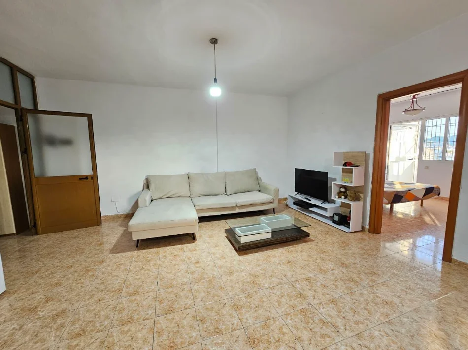 APARTAMENT 2+1+2 ME QIRA