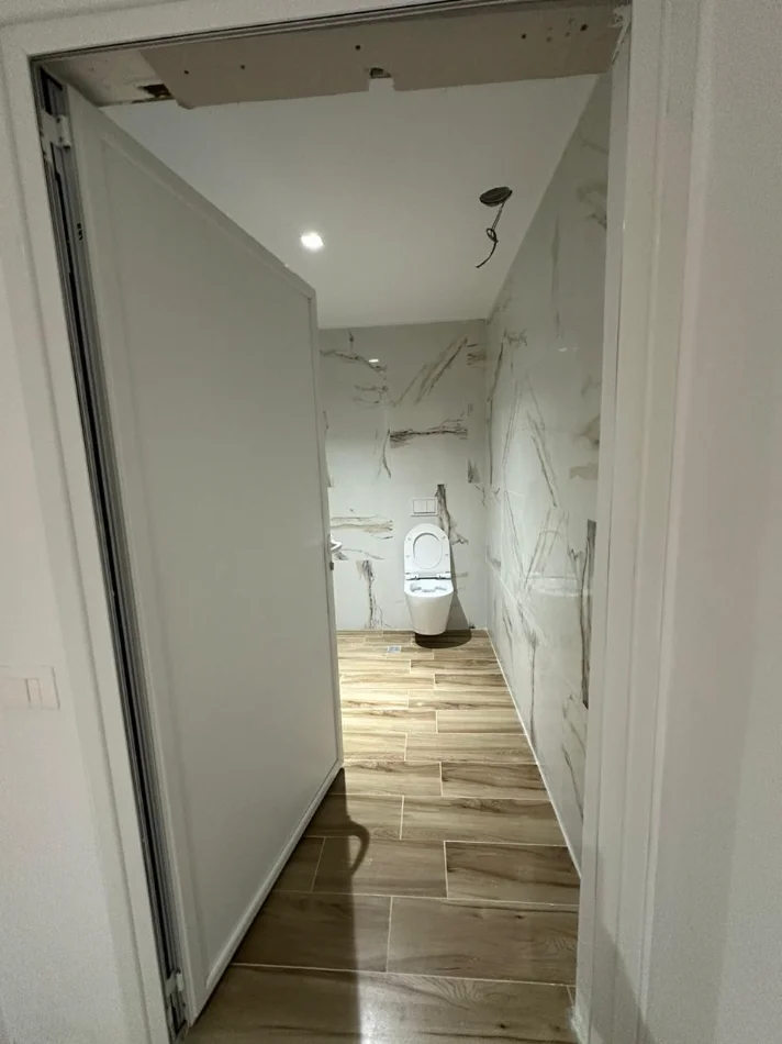 JEPEN ME QIRA 2 AMBIENTE PER ZYRA