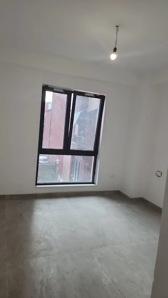 Tirane, shitet apartament 2+1+Ballkon Kati 1, 97 m² 320.100 € (Myslym Shyrri)