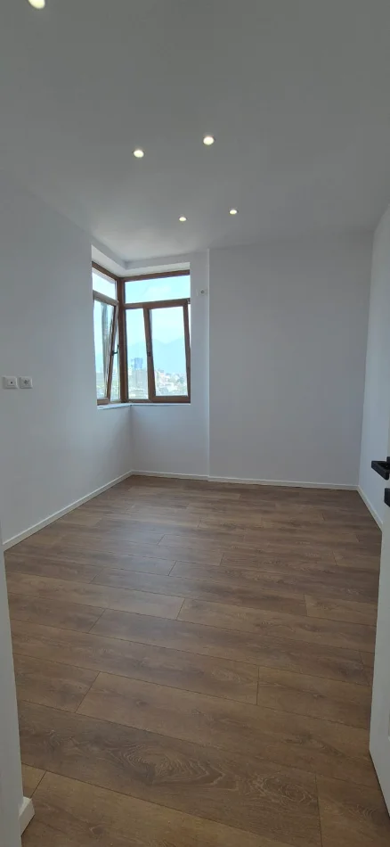 Tirane, shes apartament 2+1+Ballkon Kati 5, 86 m² 198.000 € (Fadil Bodinaku, Vasil Shanto)