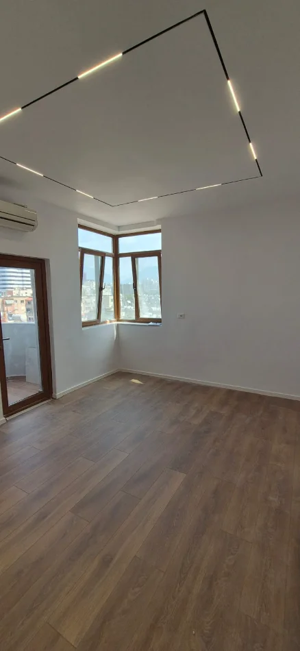 Tirane, shes apartament 1+1+Ballkon Kati 5, 56 m² 143.000 € (Fadil Bodinaku, Vasil Shanto)