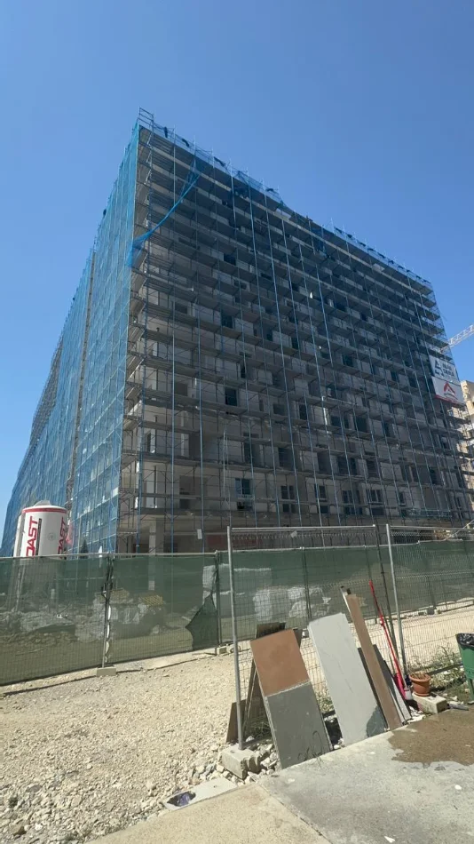 Tirane, shitet apartament 2+1+Ballkon Kati 3, 110 m² 165.420 € (Fusha e Aviacionit)