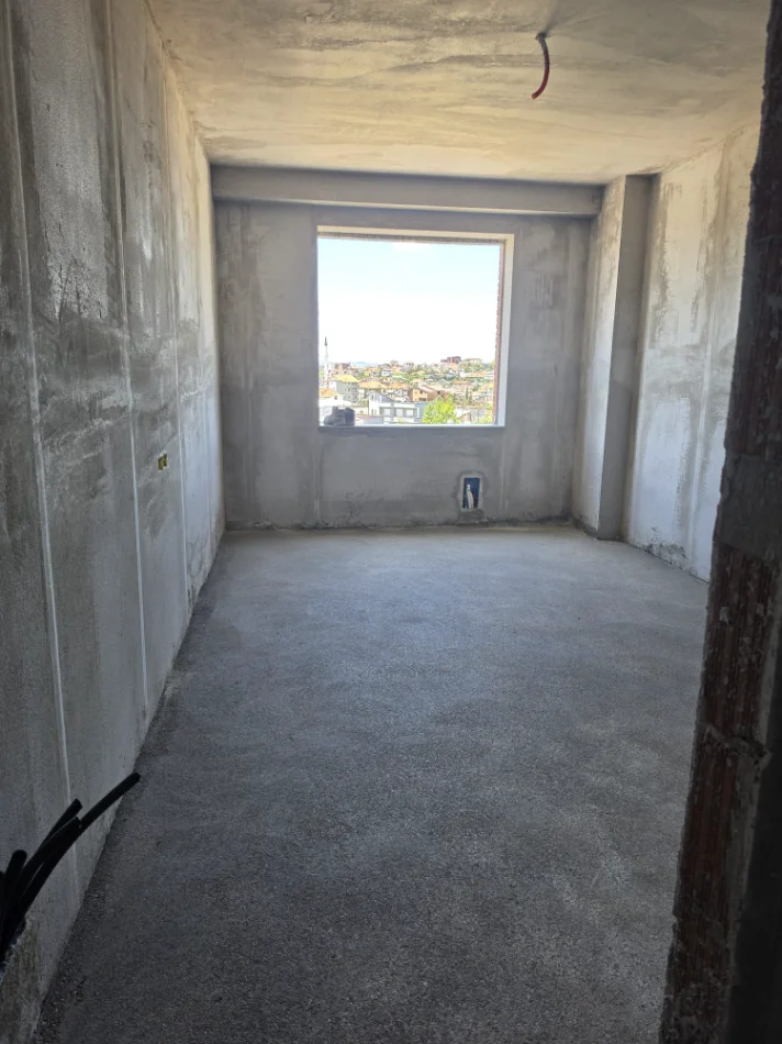 Tirane, shitet apartament 2+1+Aneks+Ballkon Kati 3, 117 m² 120.000 € (rruga fan noli)