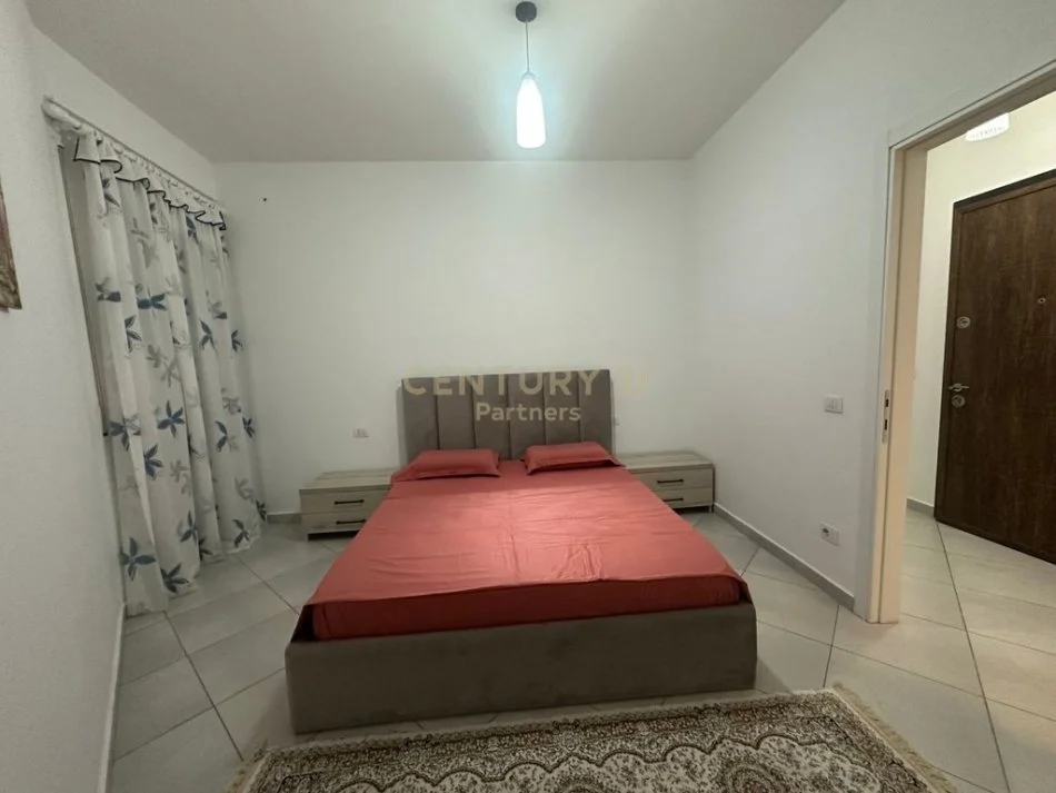 Tirane, jepet me qera apartament 1+1 Kati 2, 53 m² 500 € 