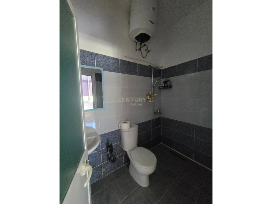 Durres, shitet shtepi Vile 3 Katshe , 210 m² 190.000 € (Durres)