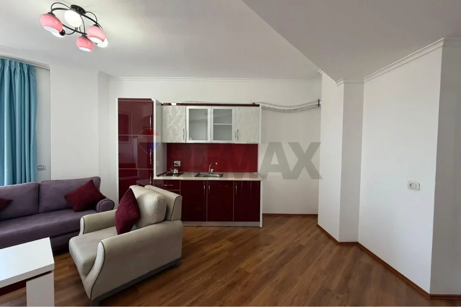 Tirane, shitet apartament 2+1 Kati 4, 83 m² 121.380 € (Farke)