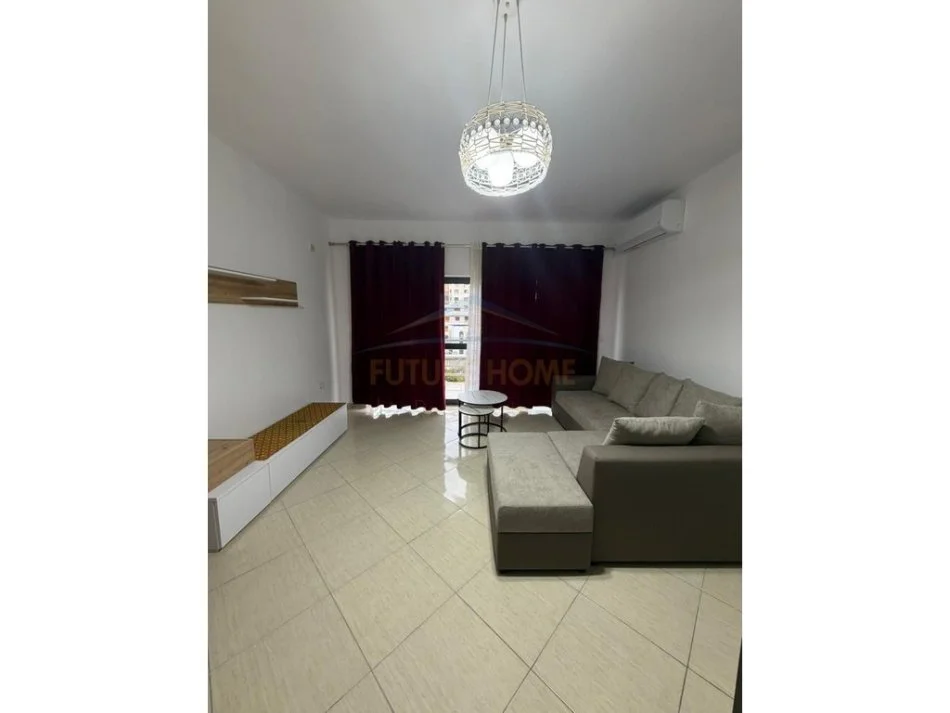 Tirane, jepet me qera apartament Kati 4, 90 m² 600 € 