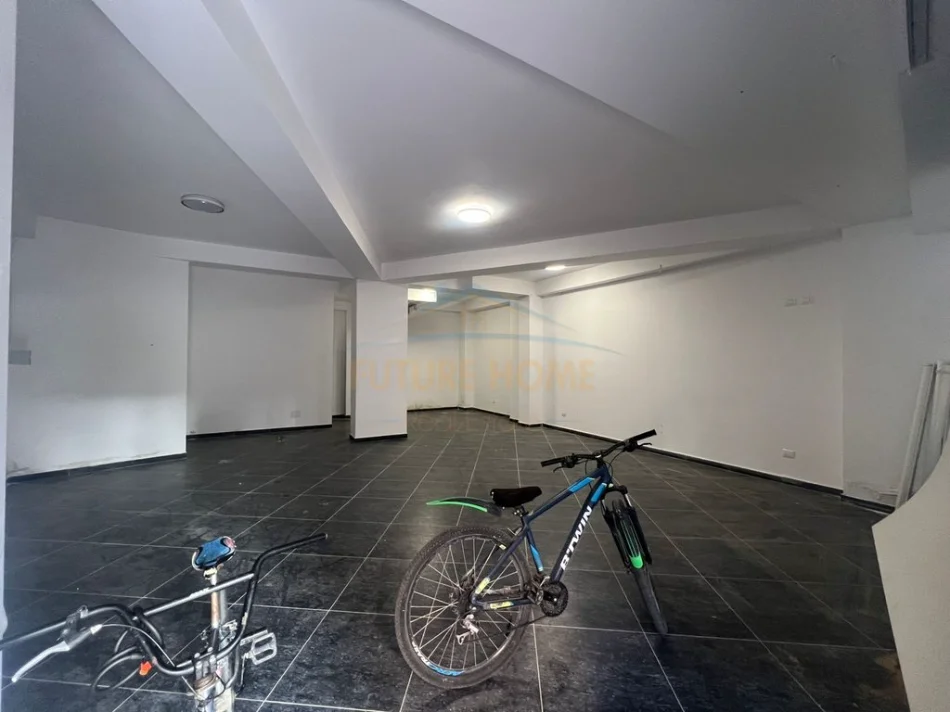 shitet ambjent biznesi Kati 0, 72 m² 215.000 €