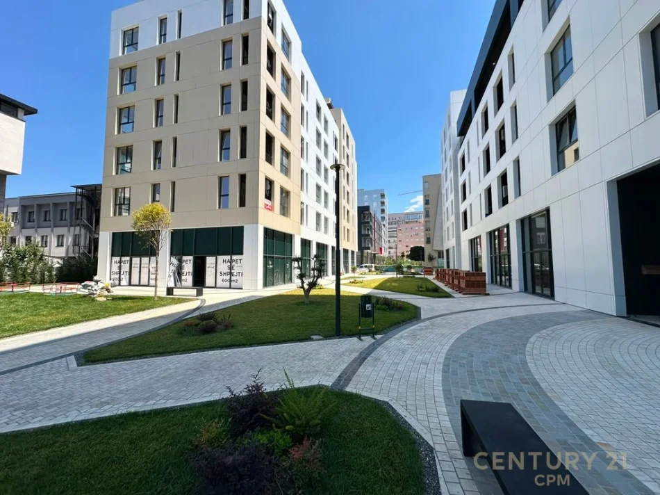 Tirane, jepet me qera apartament 1+1 , 72 m² 650 € (Hipoteka)