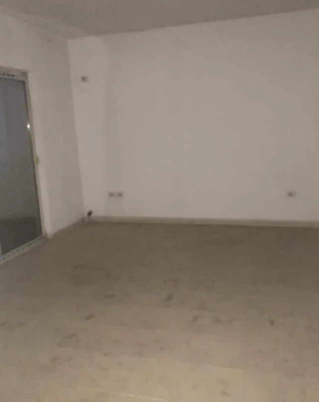 Tirane, shitet apartament 1+1+A Kati 7, 86 m² 45.000 Euro (bulevardi  blu)